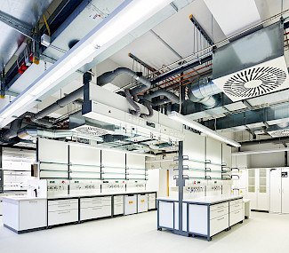 Wandlabortisch-Arbeitsplatz Chemie-Labor Münster