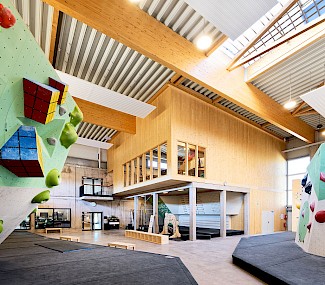 Boulderhalle Recklinghausen – Architekturfotografie – © Martin Wissen